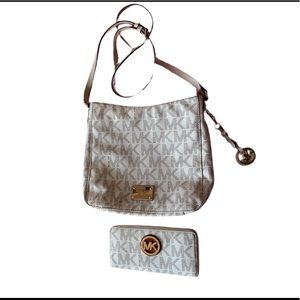 Michael Kors Over the Shoulder Medium Size Handbag with Wallet